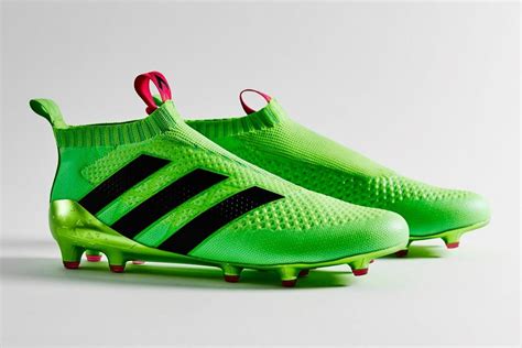soccer shoes without laces